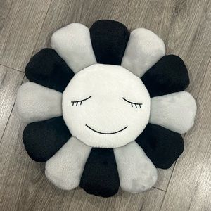 MTakashi Murakami Flower Plush 30cm